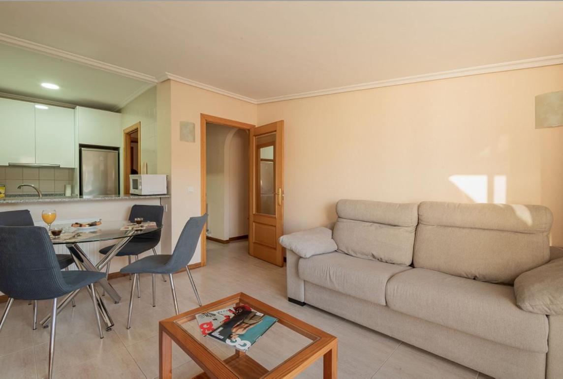 Primera Linea De Playa Samil Costa Con Garaje Incluido Vigo Exterior foto