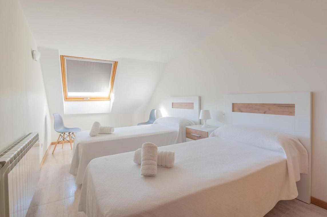 Primera Linea De Playa Samil Costa Con Garaje Incluido Vigo Exterior foto